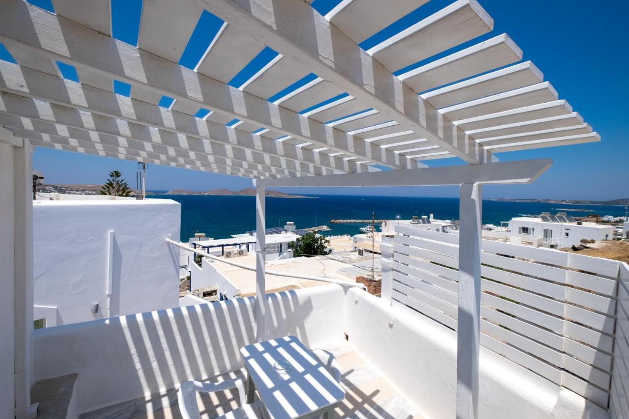 Lorenzo Studios And Suites Paros Νάουσα Εξωτερικό φωτογραφία