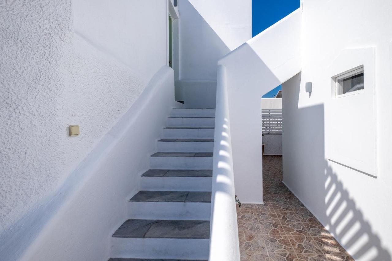 Lorenzo Studios And Suites Paros Νάουσα Εξωτερικό φωτογραφία