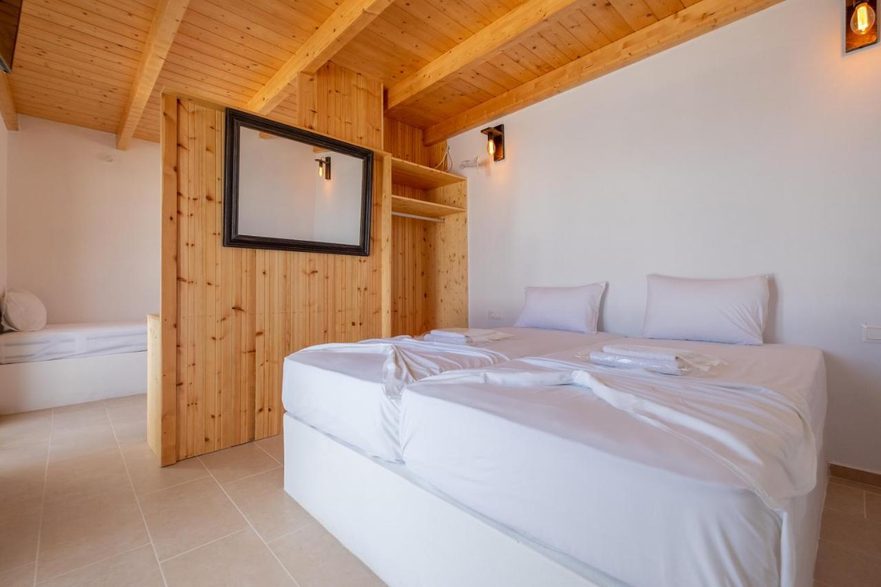 Lorenzo Studios And Suites Paros Νάουσα Εξωτερικό φωτογραφία