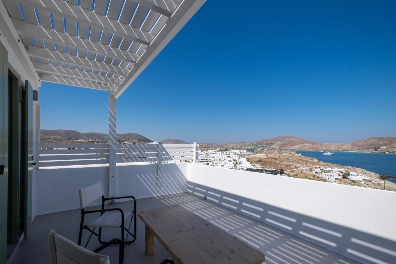 Lorenzo Studios And Suites Paros Νάουσα Εξωτερικό φωτογραφία