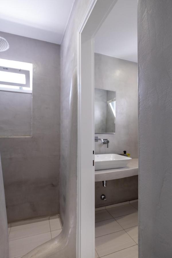 Lorenzo Studios And Suites Paros Νάουσα Εξωτερικό φωτογραφία