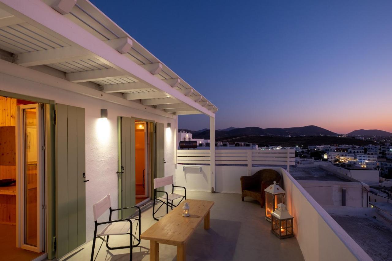 Lorenzo Studios And Suites Paros Νάουσα Εξωτερικό φωτογραφία
