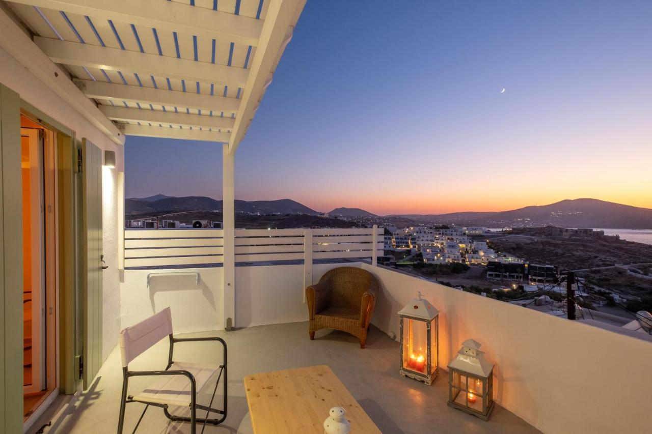 Lorenzo Studios And Suites Paros Νάουσα Εξωτερικό φωτογραφία