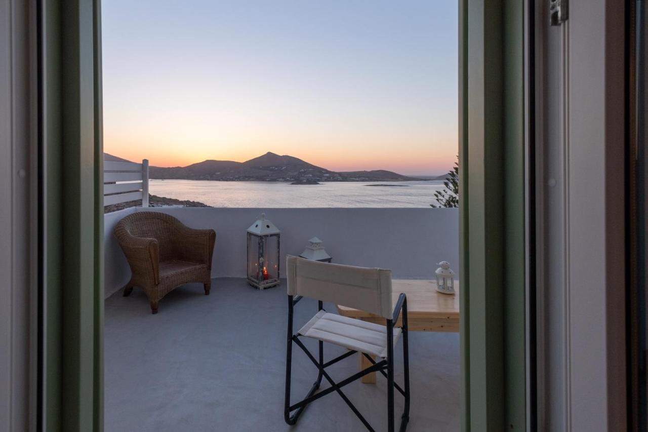 Lorenzo Studios And Suites Paros Νάουσα Εξωτερικό φωτογραφία
