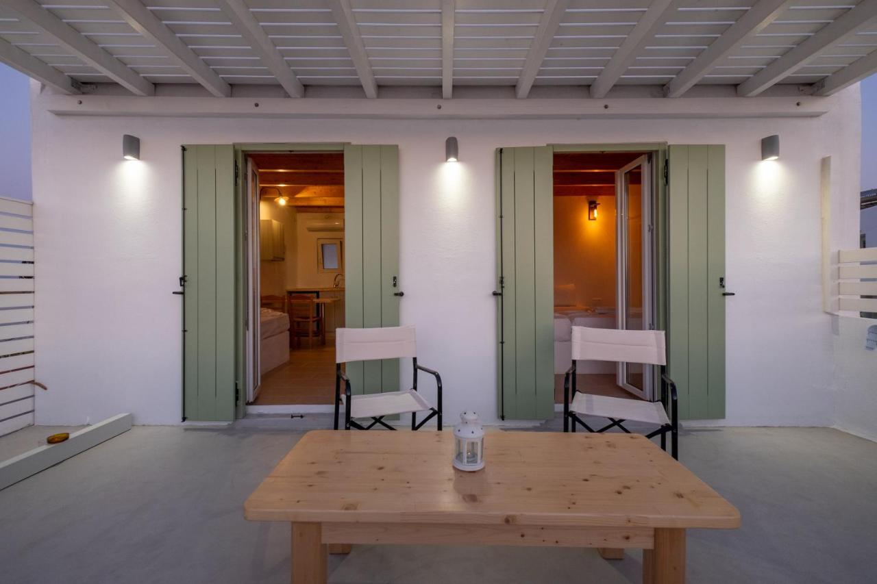 Lorenzo Studios And Suites Paros Νάουσα Εξωτερικό φωτογραφία