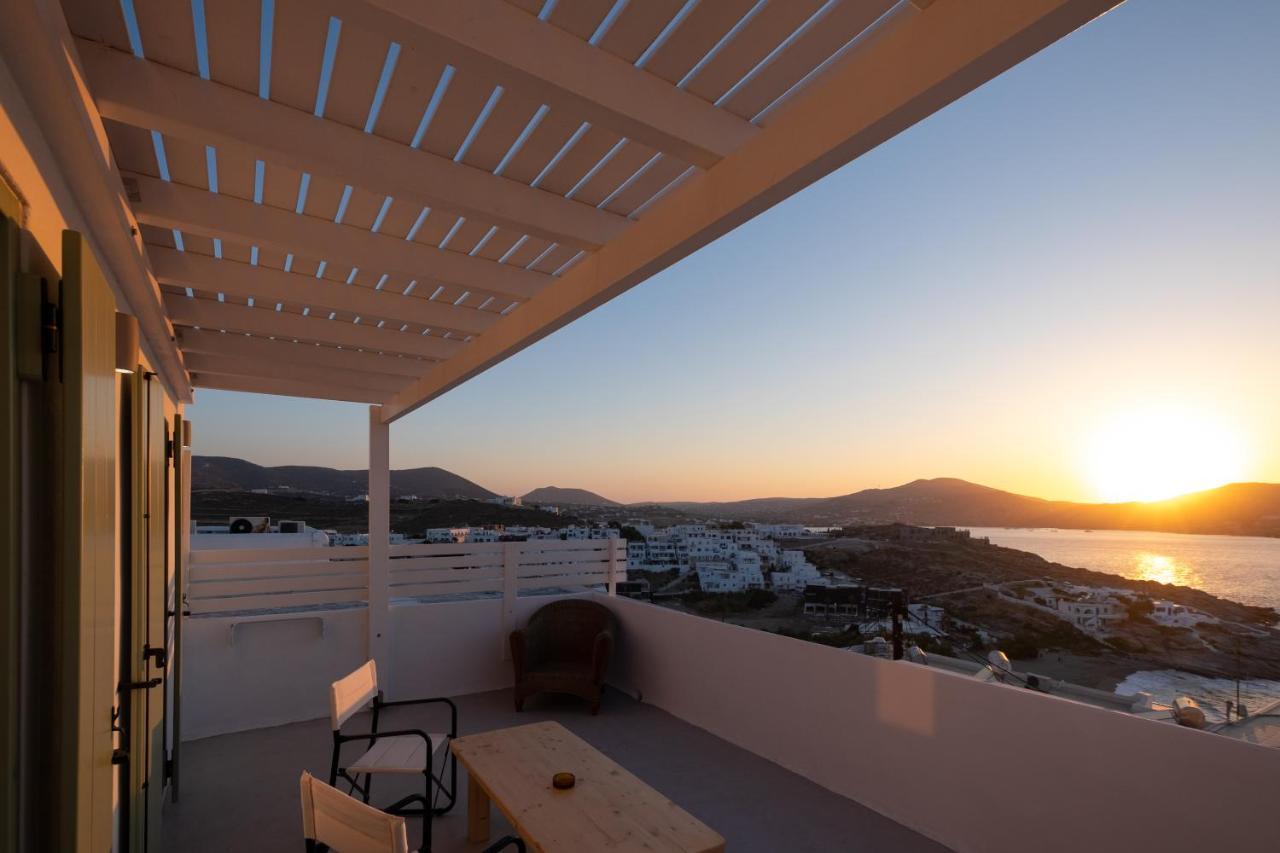 Lorenzo Studios And Suites Paros Νάουσα Εξωτερικό φωτογραφία
