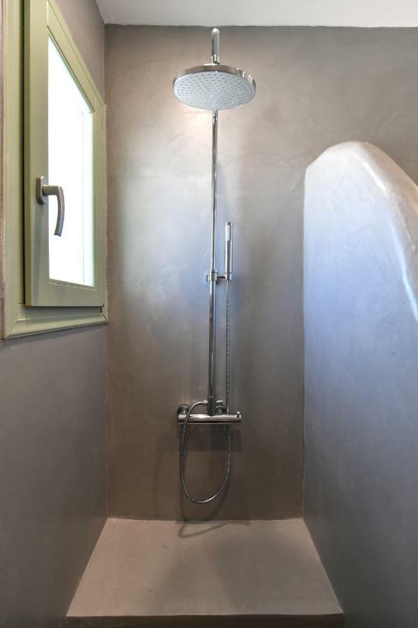 Lorenzo Studios And Suites Paros Νάουσα Εξωτερικό φωτογραφία