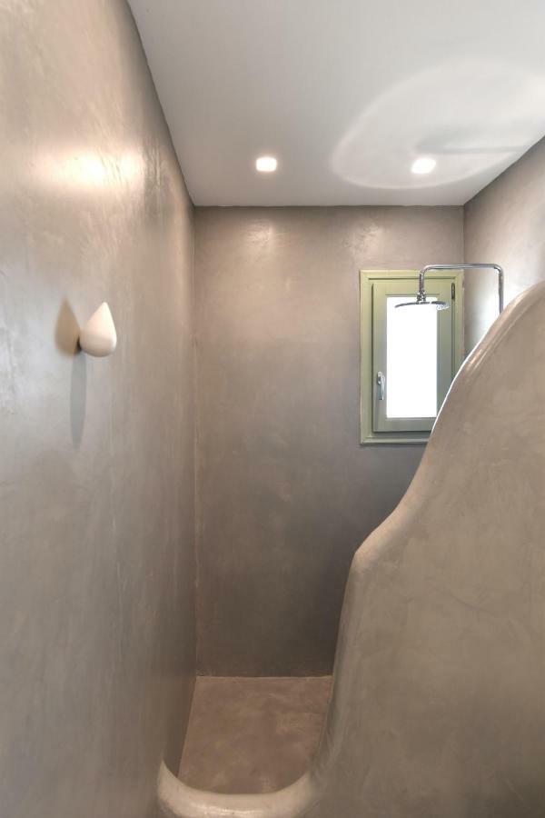 Lorenzo Studios And Suites Paros Νάουσα Εξωτερικό φωτογραφία