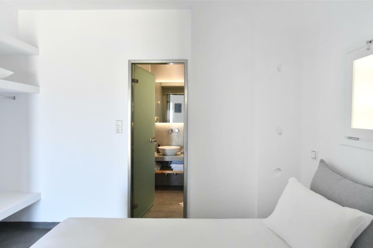Lorenzo Studios And Suites Paros Νάουσα Εξωτερικό φωτογραφία